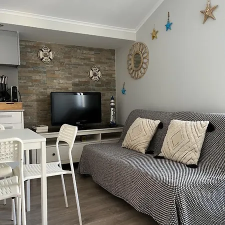 Casa Helio A 150m Da Do Ouro * Sesimbra